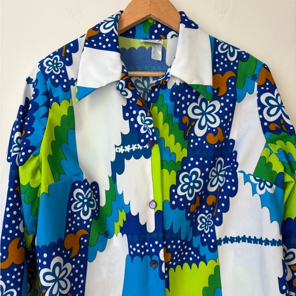 Vintage Floral Patterned Shirt - Picture 2 of 16